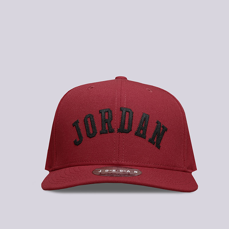  бордовая кепка Jordan Jumpman Logo AV8441-687 - цена, описание, фото 1